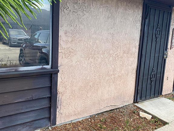 2nd image of 1262 Shady Pines Ln