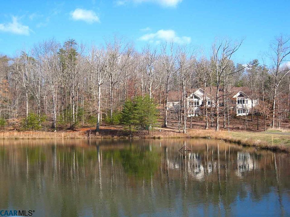 1st image of 103 Waters Edge Ln