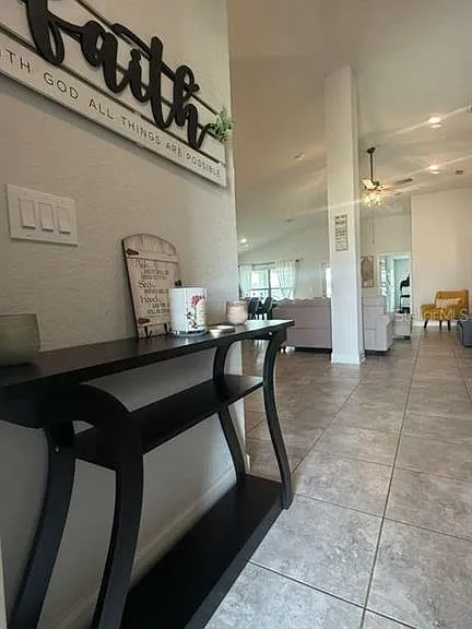 365 Citrus Pointe Dr — Photo 2