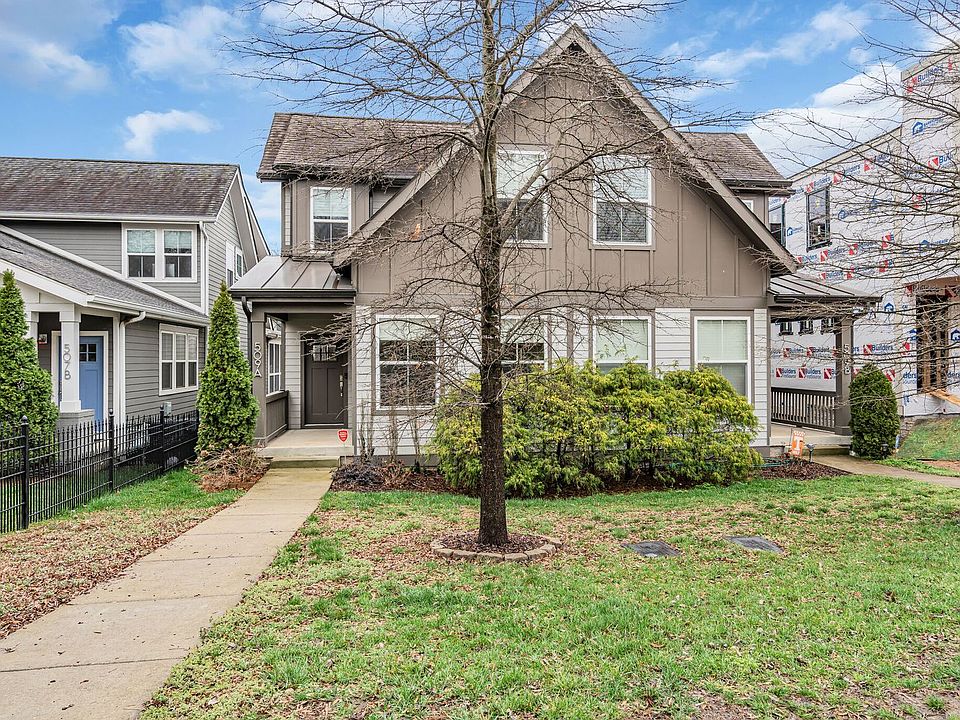 1st image of 509A Moore Ave
