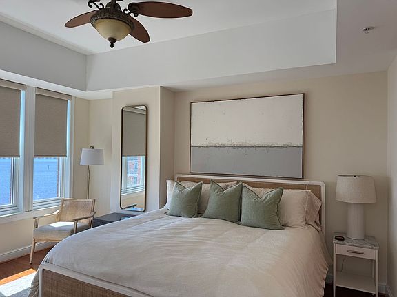 4th image of 419 Sky Sail Blvd
