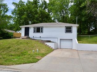 1118 1st St, Platte City, MO 64079