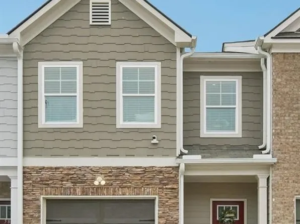 5811 Calle Vista Dr, Lithonia, GA 30058