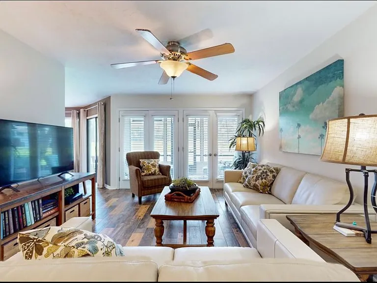 146 Blue Heron Dr #A — Photo 5