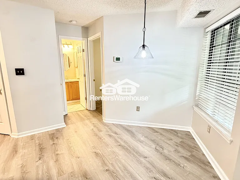 2510 Airy Hill Cir #A — Photo 7