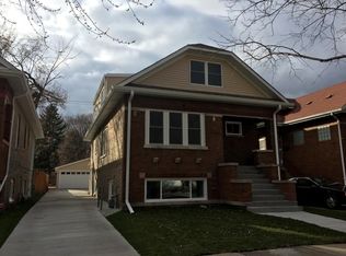 4126 Amelia Ave, Lyons, IL