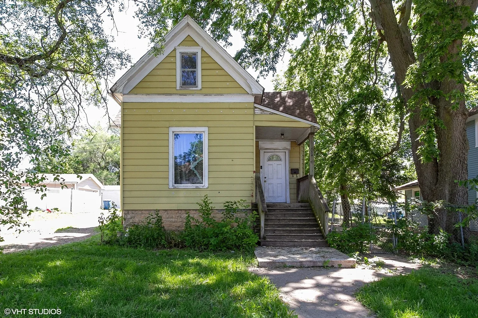 334 S Evergreen Ave photo 1
