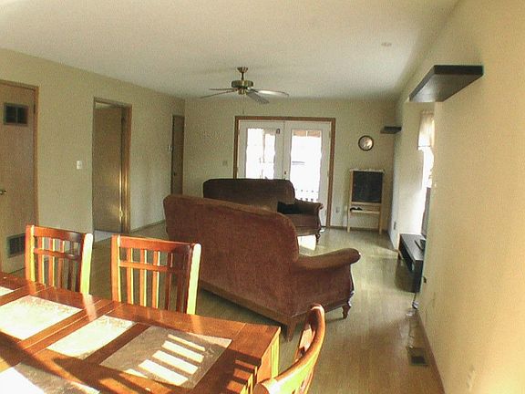 5th image of 10609 SE 323rd St
