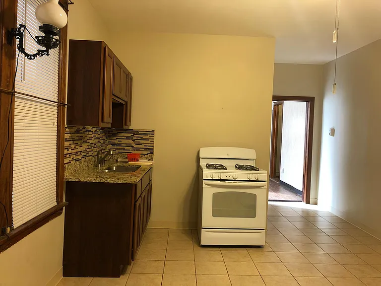 4516 S California Ave #1R — Photo 5