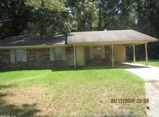 6 Cloverhill Dr, Warren, AR 71671