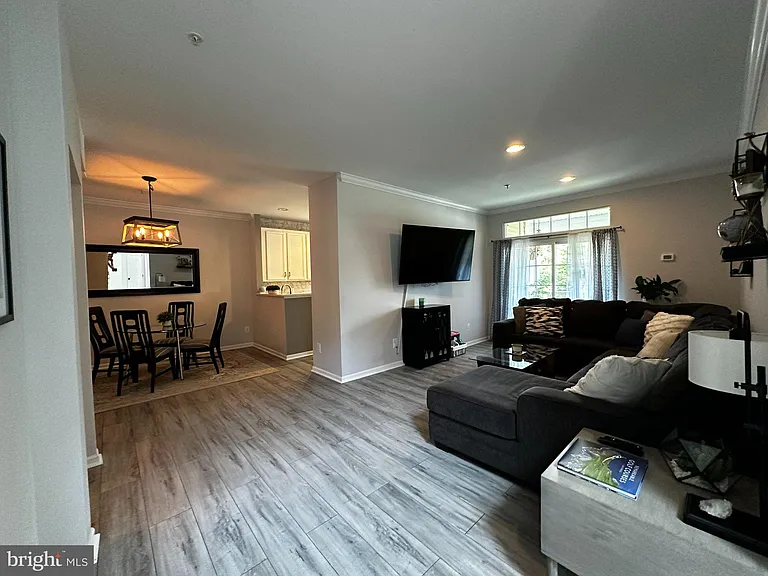 43920 Hickory Corner Ter #113 — Photo 7