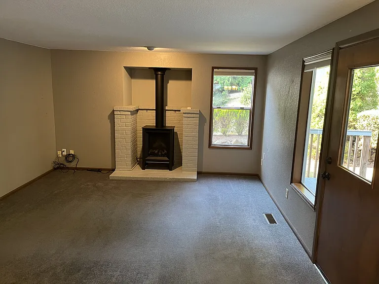 7410 Lazy South Ln NE — Photo 30