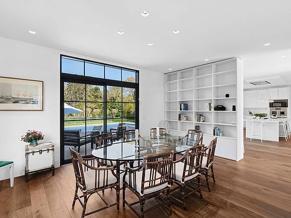 5th image of 15 Atterbury Rd