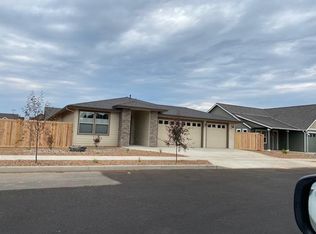 4374 SW Badger Ln, Redmond, OR 97756