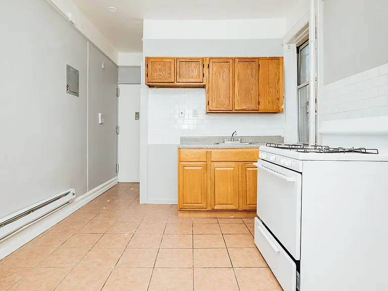 1625 Park Pl #21 — Photo 8