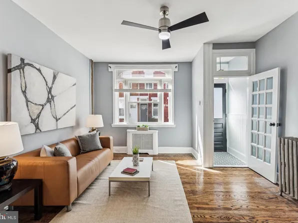 1931 Pierce St, Philadelphia, PA 19145