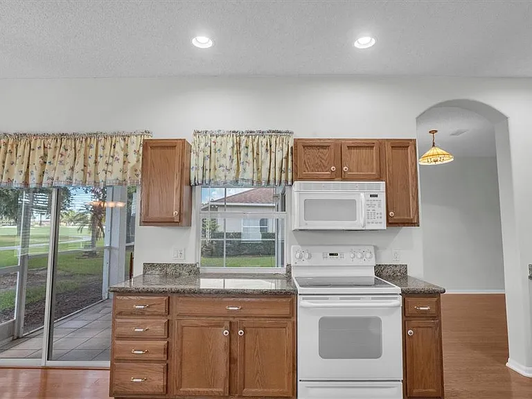 1510 Morning Rose Pl — Photo 20