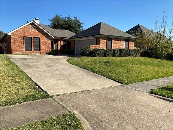 2nd image of 4744 Montego Bay Dr