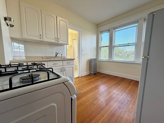 2nd image of 281 Harvard St APT 42