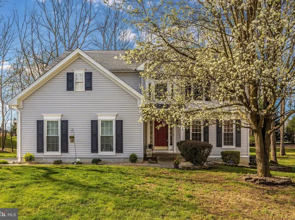 11410 Rolling Green Pl, Hagerstown, MD 21742