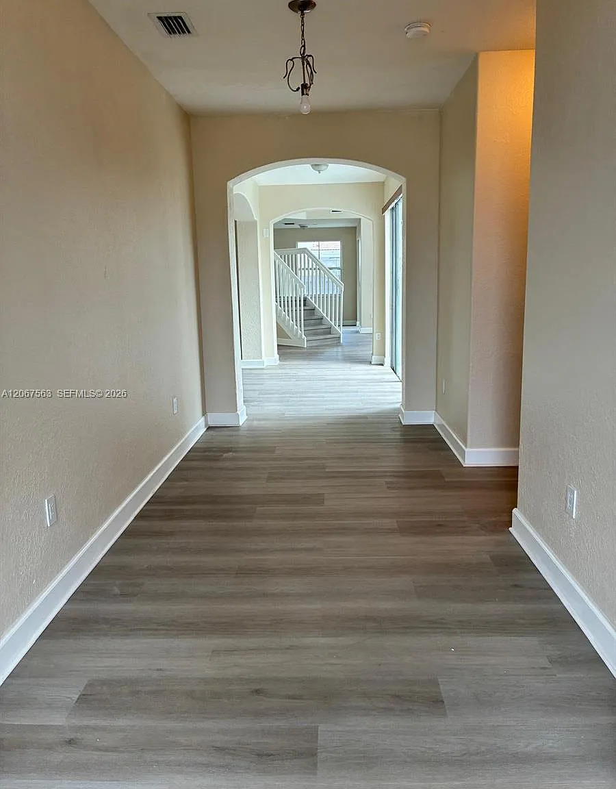 Islands At Doral Northwes — Photo 4
