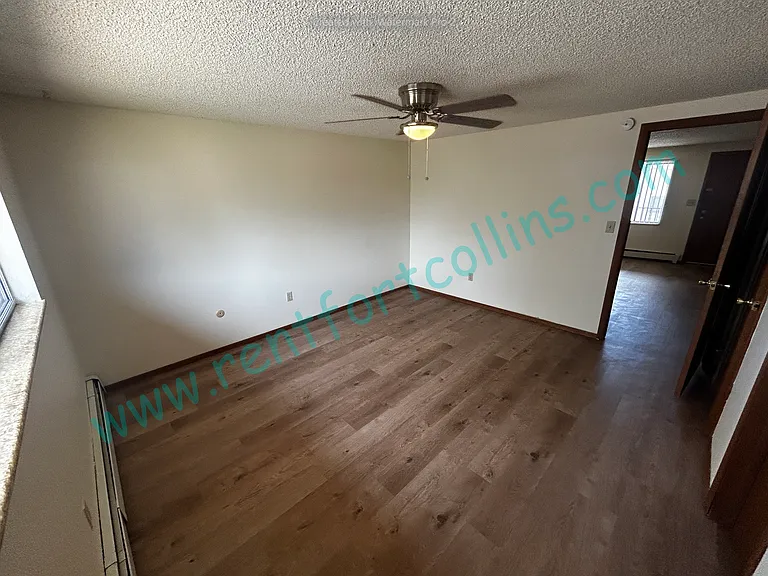596 W 10th St — Photo 11