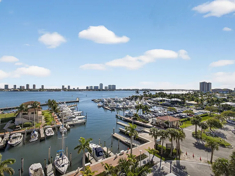 220 Lake Shore Dr #1907 — Photo 46