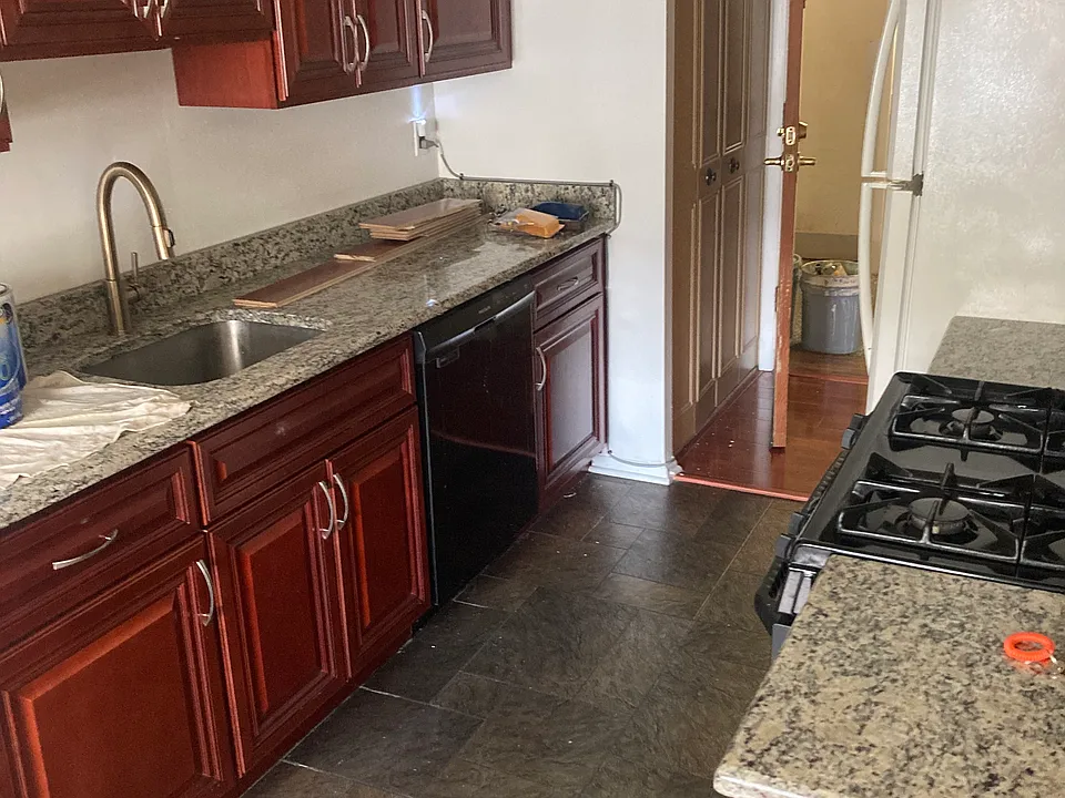 250 Ridge Pike #156C