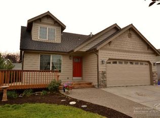 3224 NE Stonebrook Dr, Bend, OR 97701