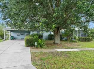 37632 Newport Dr, Zephyrhills, FL 33542