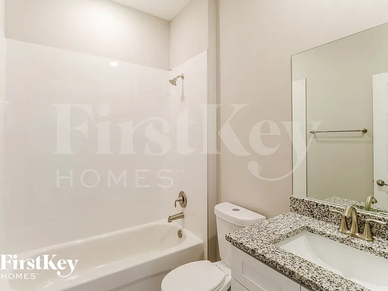 2950 Tolman Ave SE — Photo 14