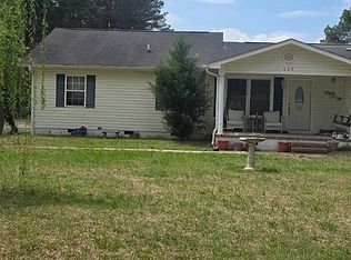 669 Francktown Rd, Richlands, NC 28574