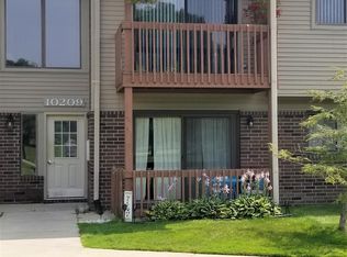 10209 Nancys Blvd APT 66, Grosse Ile, MI 48138