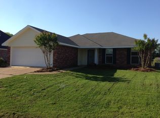 613 Willow Bay Dr, Byram, MS 39272