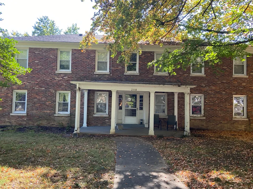 288 Hillsboro Ave