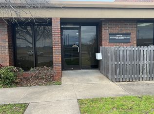 333 S 38th St SUITE E, Muskogee, OK 74401