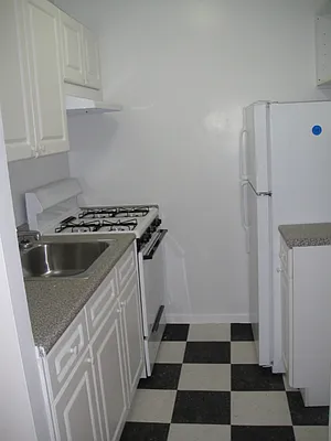 Rented by Hatuka Properties | media 22