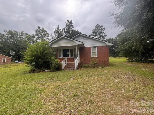 5136 Chinaberry Rd, Florence, SC 29506