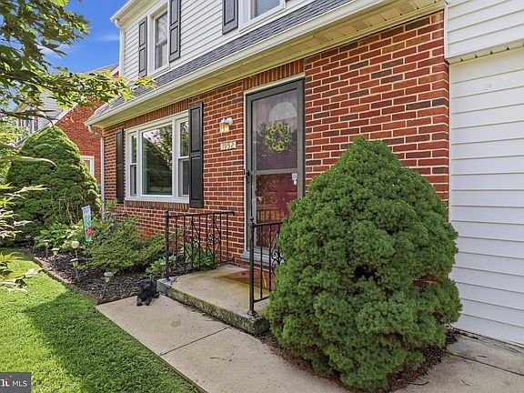 5th image of 1952 Bannister St