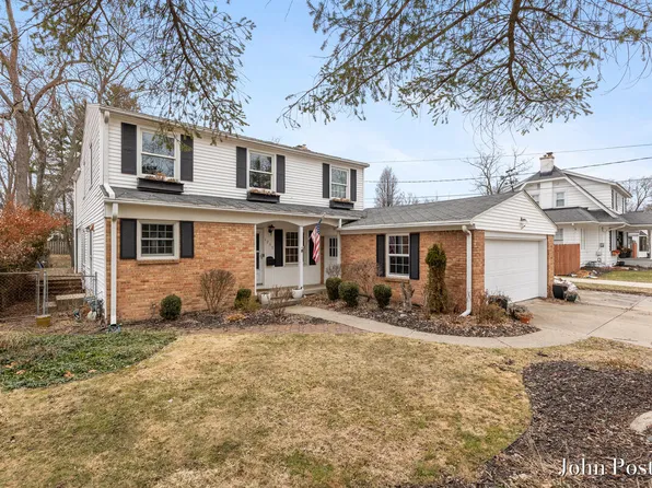 1753 Breton Rd SE, East Grand Rapids, MI 49506