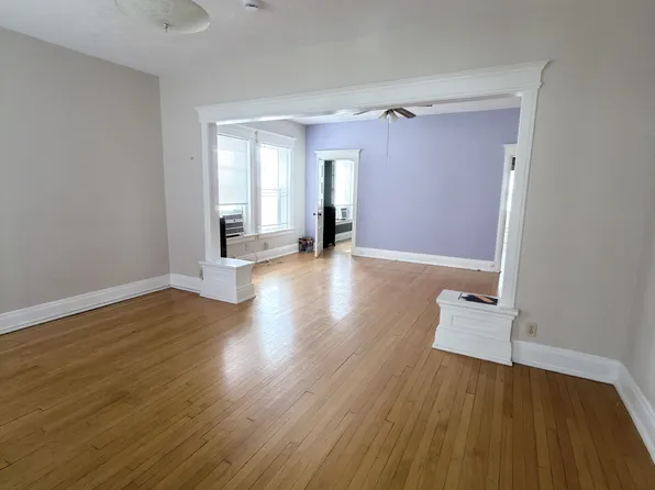 122 N 40th St APT 2, Omaha, NE 68131