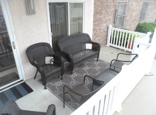 9609 Pacific Ave APT 3, Margate City, NJ 08402