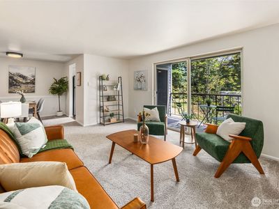 4635 W Lake Sammamish Parkway SE #G206, Issaquah, WA, 98027