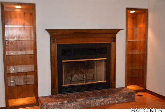 4th image of 9210 S Mountain Lake Ave