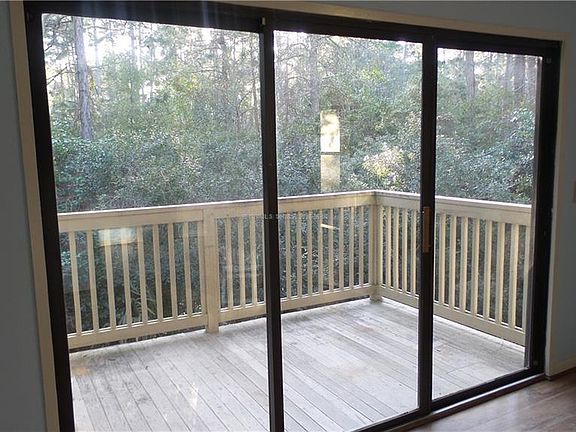 4th image of 53 Delander Ct APT 28