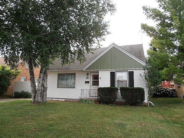 1st image of 1421 Mackinac Ave