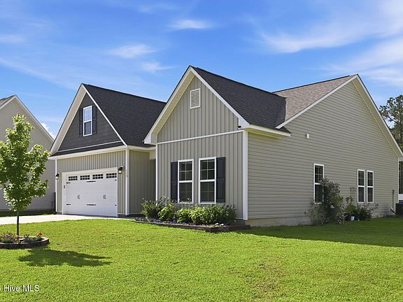 3rd image of 119 Cottle Court