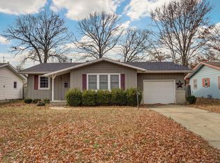 951 S Old Orchard Ave, Springfield, MO 65802