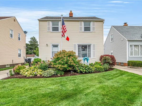 1597 Woodrow Ave, Mayfield Hts, OH 44124