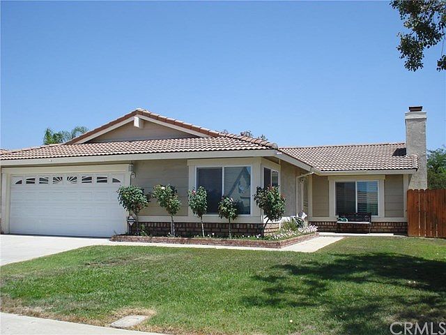 1st image of 14372 Woodlark Ln